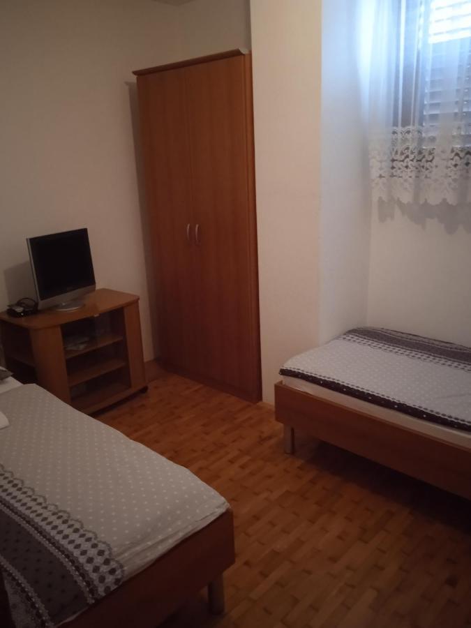 Turisticna Kmetija Birsa Villa Dobravlje Екстериор снимка